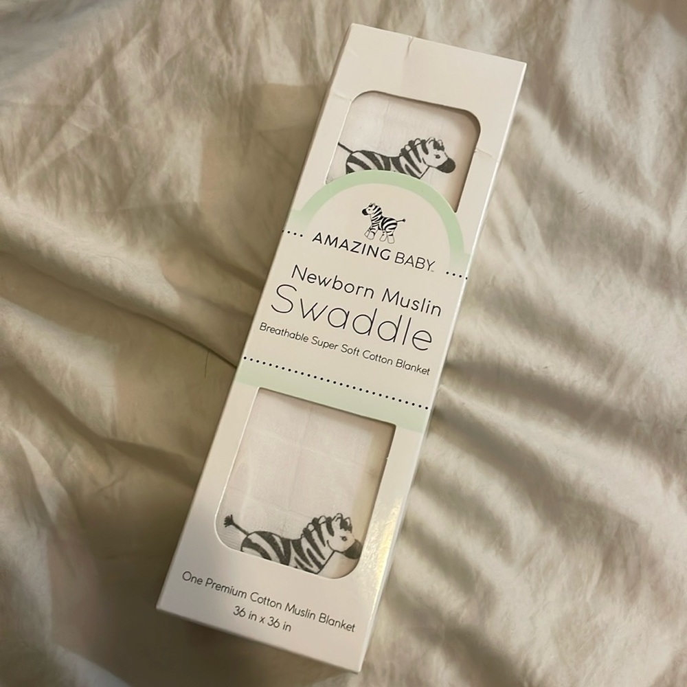 Amazing Baby Muslin Swaddle Zebra Print